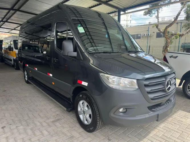 Mercedes-Benz Sprinter 417 F Vidr. Extra L.t.a. D (e6) 2027