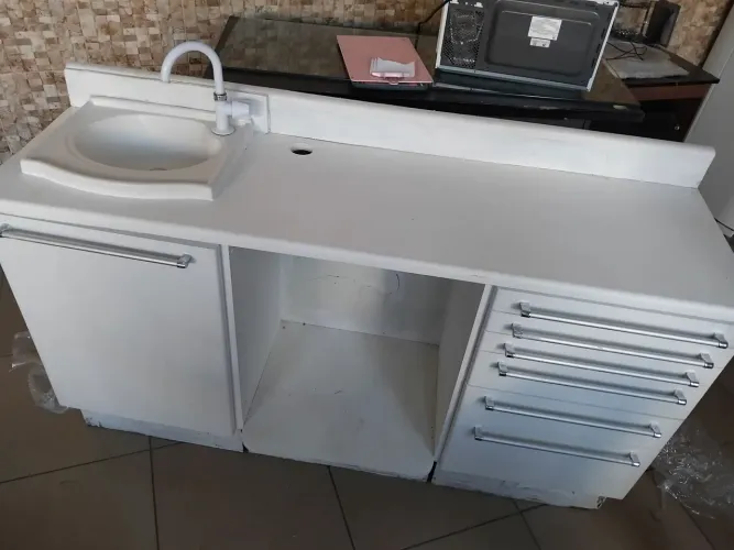 Balcão bancada clinica