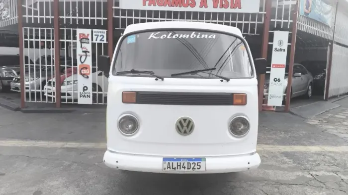 Volkswagen Kombi Furgão (álcool) 2003