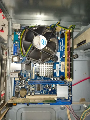 Kit PC Antigo Completo: Placa-Mãe G31 + Pentium + 3GB RAM + Cooler + Fonte 500W