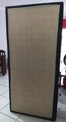 Cama Box solteiro (sem colchão)