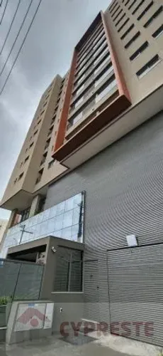 Apartamento com 3 Quartos para aluguel, 80m²