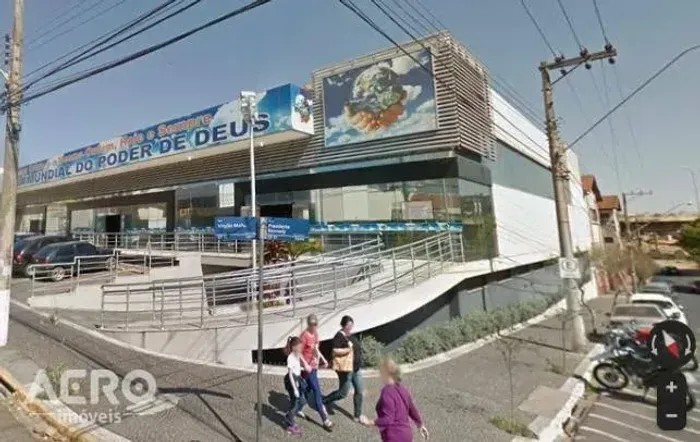 Prédio comercial no centro, com ótima localização, em frente ao Banco da Caixa Econômica F