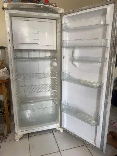 Geladeira 1 porta