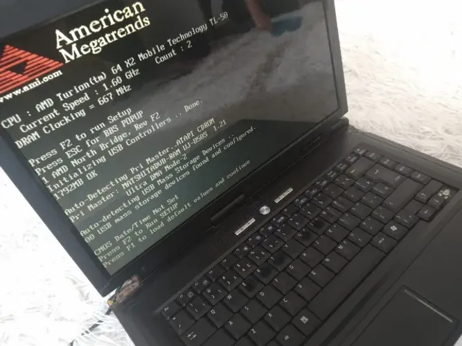Notebook Usado Microboard * Carcaça*