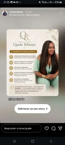 Terapeuta Clínica cuidando da dor 