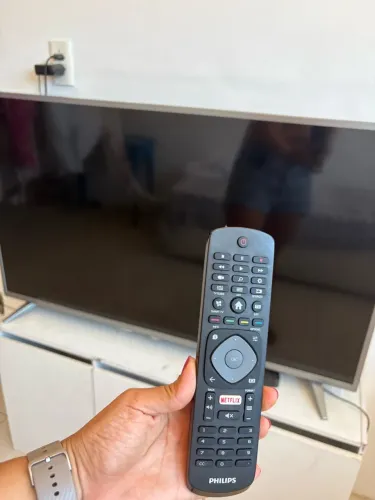 Smart TV Philips 50? 4K Ultra HD - Tela Perfeita