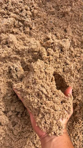 Areia e Brita