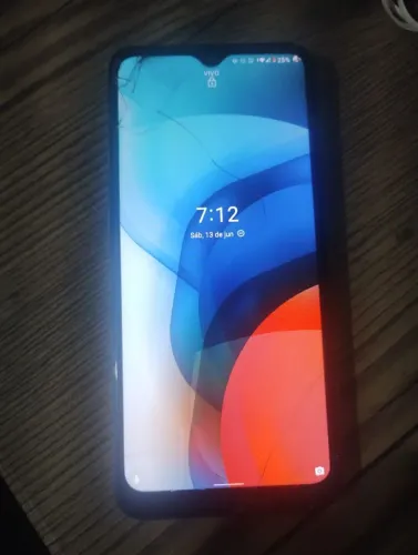 MOTOROLA MOTO E7 PLUS (com defeitos na película, está funcionando normalmente)