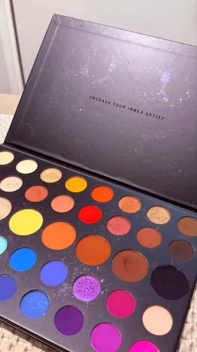 Morphe x James Charles Palette