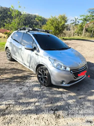 Peugeot 208 Active/active Pack 1.5 Flex 8V 5P 2014