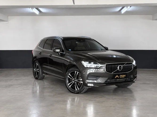 Volvo XC-60 XC 60 D-5 Momentum 2.0 AWD Diesel 5P 2018