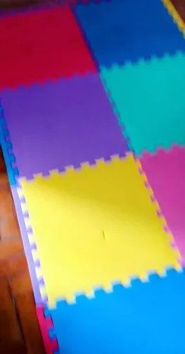 Tapete/tatami infantil em EVA colorido