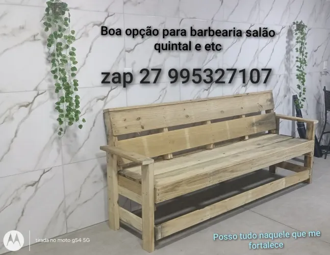Banco de pinus boa opção para barbearia salão área de lazer e etc