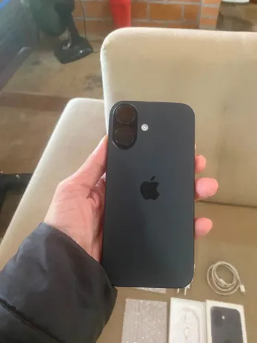 iPhone 16 256 giga semi novo perfeito estado completo