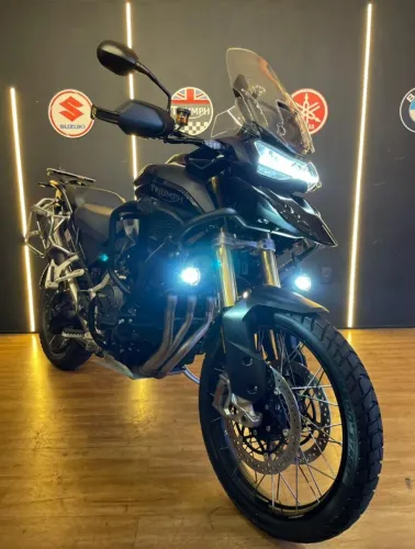 TRIUMPH TIGER 1200 RALLY BLACK EDITION 2024 ESTADO DE 0 KM