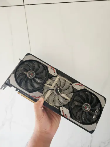 RX 6900 XT 16GB ( Defeito - Leia o anúncio )