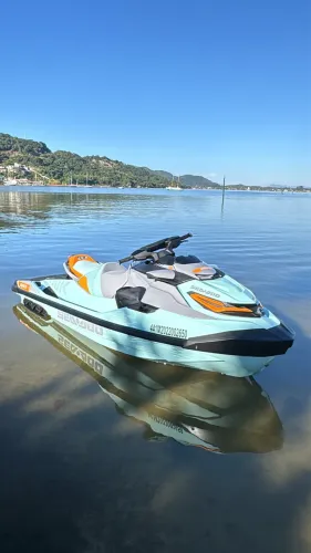 Jetski Seadoo Wake pro 230