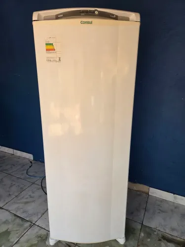 Vendo geladeira Consul frost free 