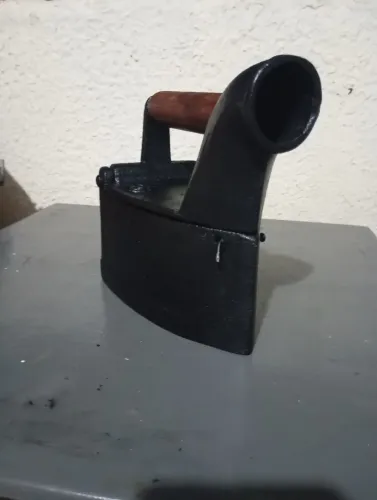 Ferro antigo 