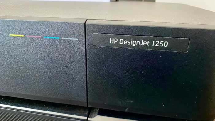 Plotter HP DesignJet T250 24" - Excelente Estado | Ideal para Projetos e Impressão Técnica