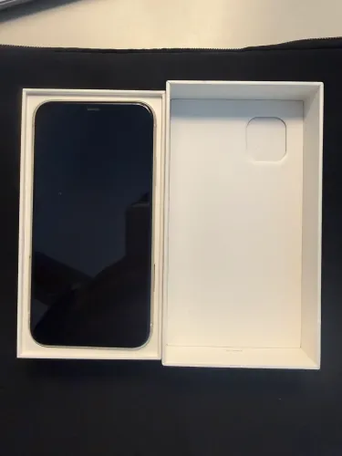 iPhone 11 segundo dono com NOTA FISCAL