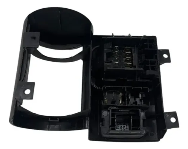 Moldura Esquerda Difusor Ar Comando Farol Corsa 2000 2005