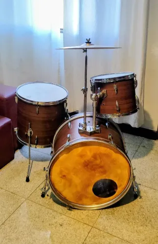 VENDO BATERIA ACÚSTICA "SHELL PACK"