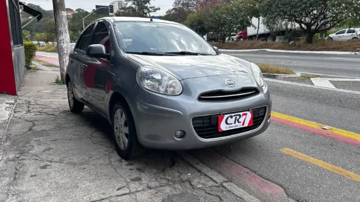 Nissan March SV 1.6 16V Flex Fuel 2014