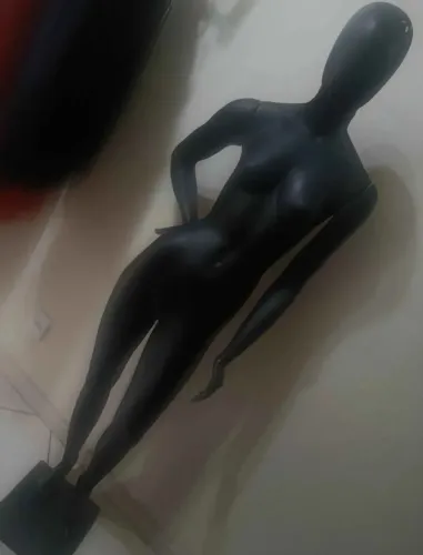 Manequim feminino