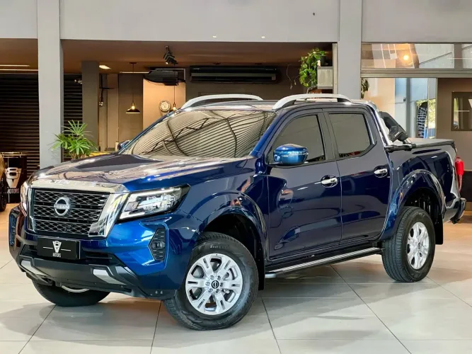Nissan Frontier XE CD 4X4 2.3 Bi-TB Diesel Aut. 2025