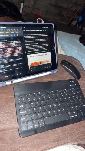 iPad 9ª Geração + Apple Pencil + Teclado e Mouse + Capinha