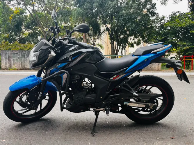 Suzuki HaoJue DR 160 2023 Preta