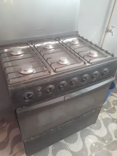 Fogão DaKo 6 bocas .