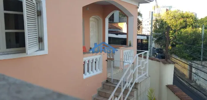 Sobrado à venda em Barueri, Vila Sargento José de Paula, com 5 quartos, com 279 m²