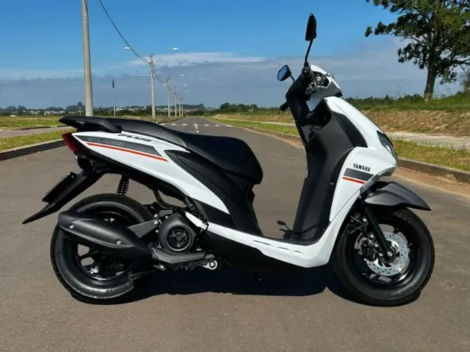 Yamaha Fluo 125 ABS ano 2024