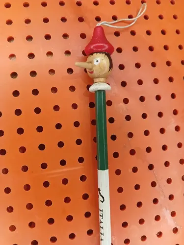 Lápis pinocchio italia antigo 