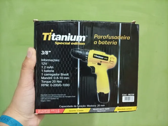 Parafusadeira e furadeira