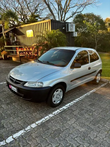 Chevrolet Celta Life 1.0 MPFI VHC 8V 3P 2005