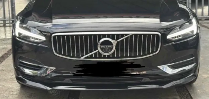 Volvo S90 T-8 Híbrido Inscript 2.0 AWD 407cv 2019