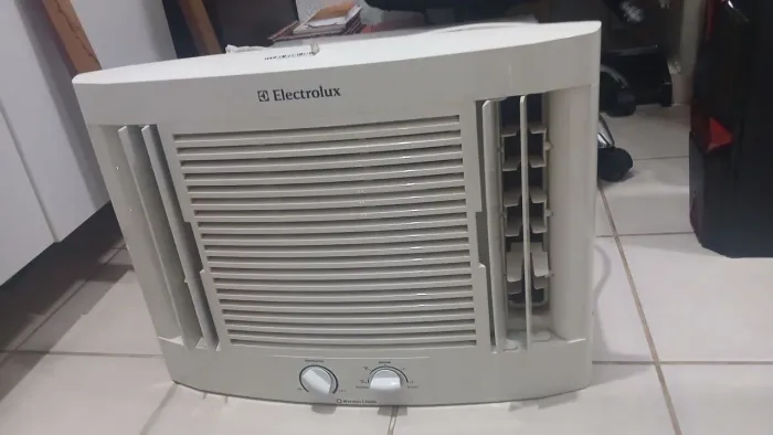 Ar-condicionado Electrolux 10 mil Btus