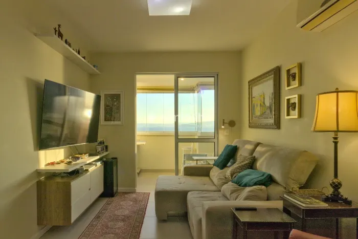 Apartamento com 3 dormitórios à venda, 77m³ - Costeira do Pirajubaé - Florianópolis/SC