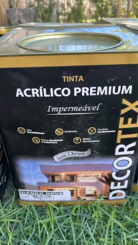 Tinta acrílica premium impermeável 16L
