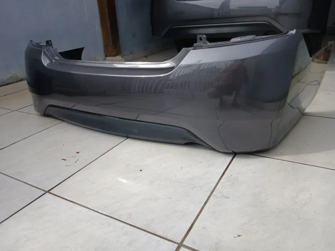 Parachoque Traseiro Nissan Versa 2017 Cinza Recuperável