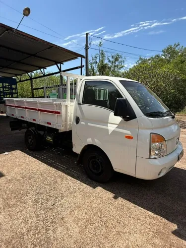 HYUNDAI HR SEM CAÇAMBA