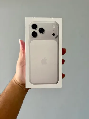 iPhone 17 Pro Max 256GB Silver Novo Lacrado 1 Ano de Garantia