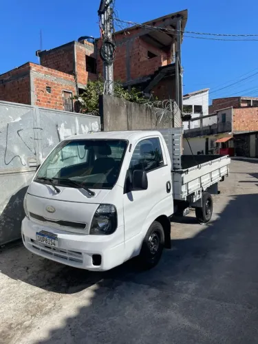 Kia Motors Bongo K-2500 2.5 4X2 TB Diesel 2014