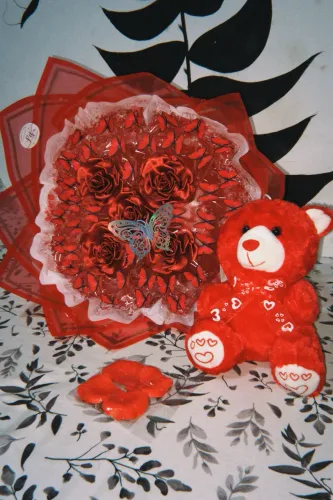 Buquê de flores eternas + urso de pelúcia 