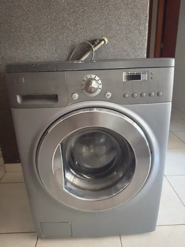 Lava e seca 11kg LG