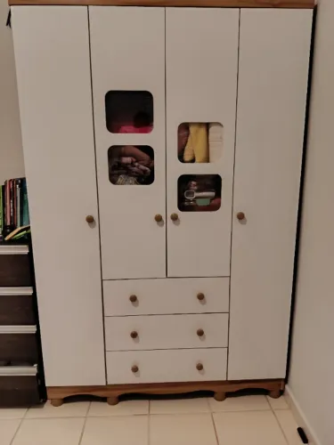 Guarda roupa infantil